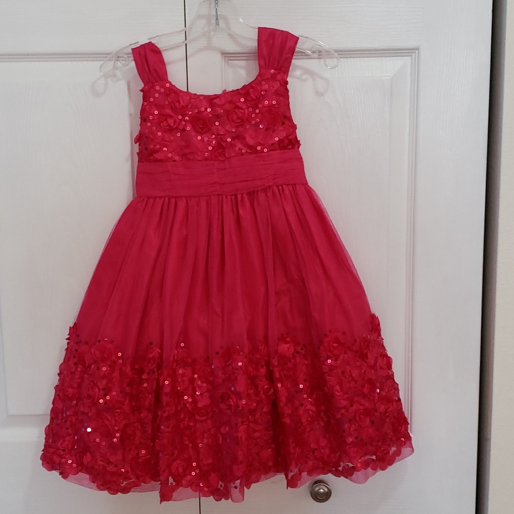 Fuchsia dress with flower sequin detail